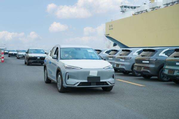 Gaikindo Pusing: Pasar Mobil Indonesia Melambat, Penjualan Kuartal Pertama Anjlok Gaikindo Pusing: Pasar Mobil Indonesia Melambat, Penjualan Kuartal Pertama Anjlok