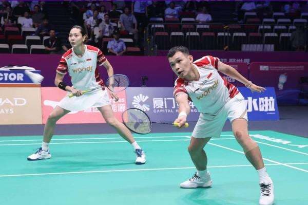 PBSI Resmi Ajukan Protes ke BWF atas Kontroversi Wasit di Piala Sudirman 2025: Bukti Rekaman Disertakan PBSI Resmi Ajukan Protes ke BWF atas Kontroversi Wasit di Piala Sudirman 2025: Bukti Rekaman Disertakan