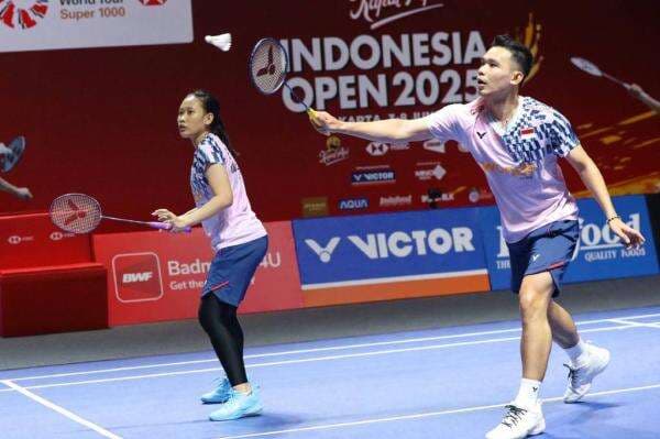 Pengakuan Mengejutkan Rinov Rivaldy usai Gugur di Indonesia Open 2025 Pengakuan Mengejutkan Rinov Rivaldy usai Gugur di Indonesia Open 2025