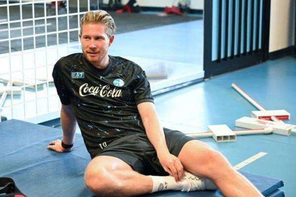 De Bruyne Bongkar Perbedaan Guardiola dan Conte, Targetkan Trofi Ke-25 bersama Napoli De Bruyne Bongkar Perbedaan Guardiola dan Conte, Targetkan Trofi Ke-25 bersama Napoli