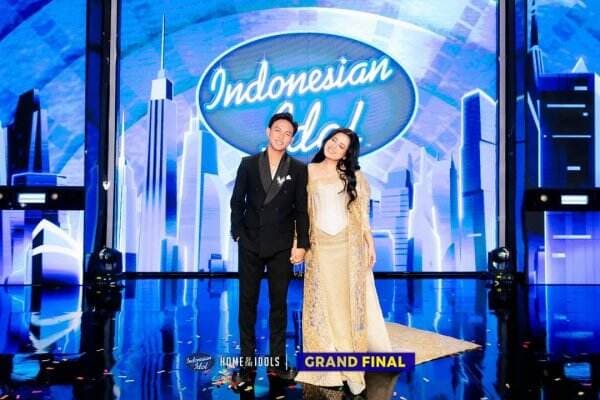 Grand Final Indonesian Idol XIII, Fajar Noor dan Shabrina Leanor Siap Bersaing Menjadi Pemenang! Grand Final Indonesian Idol XIII, Fajar Noor dan Shabrina Leanor Siap Bersaing Menjadi Pemenang!
