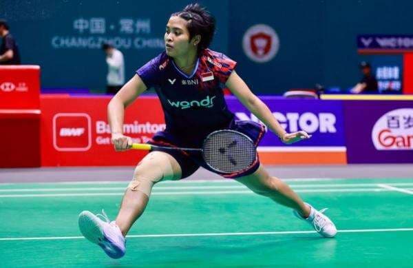 Cegah Vertigo Kambuh, Gregoria Mariska Diusulkan Pakai Kacamata Hitam saat Masuk Lapangan Cegah Vertigo Kambuh, Gregoria Mariska Diusulkan Pakai Kacamata Hitam saat Masuk Lapangan