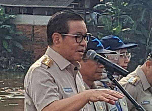 Pramono Ogah Modifikasi Cuaca: Curah Hujan di Jakarta Tak Terlalu Tinggi Pramono Ogah Modifikasi Cuaca: Curah Hujan di Jakarta Tak Terlalu Tinggi