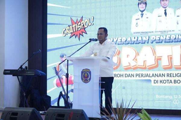 Gubernur Kaltim Salurkan Program Gratispoldi Bontang hinggaKutimdan Berau Gubernur Kaltim Salurkan Program Gratispoldi Bontang hinggaKutimdan Berau