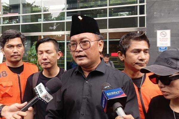 PDIP Soroti Wamen Rangkap Jabatan saat Anak Muda Sulit Cari Kerja PDIP Soroti Wamen Rangkap Jabatan saat Anak Muda Sulit Cari Kerja