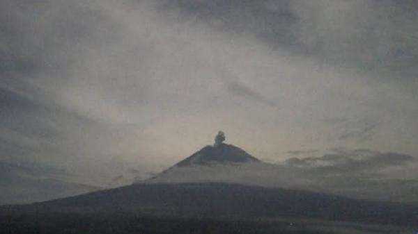 Gunung Semeru Erupsi, Warga Diminta Waspada Gunung Semeru Erupsi, Warga Diminta Waspada
