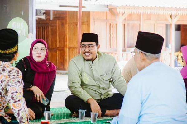 Gus Jazil Silaturahmi dengan Ribuan Warga, Kenalkan Pendirian Universitas Sunan Gresik Gus Jazil Silaturahmi dengan Ribuan Warga, Kenalkan Pendirian Universitas Sunan Gresik