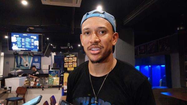 Ungkapan Syukur Gustavo Franca Usai Bawa Persib Bandung Juara Liga 1 2024-2025: Terima Kasih Tuhan! Ungkapan Syukur Gustavo Franca Usai Bawa Persib Bandung Juara Liga 1 2024-2025: Terima Kasih Tuhan!