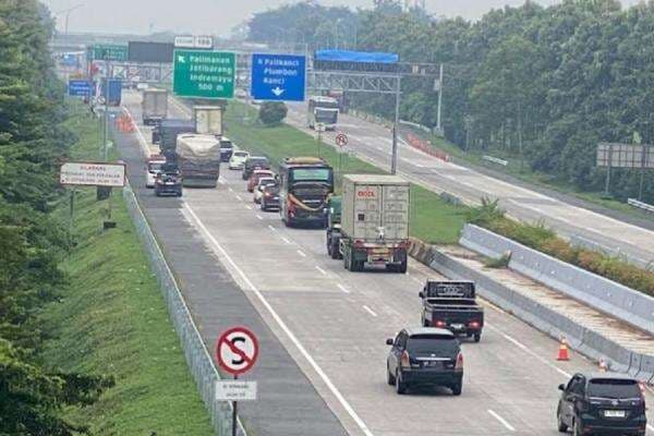 H-6 Lebaran, Sudah 16 Ribu Kendaraan Melintas di Tol Cipali H-6 Lebaran, Sudah 16 Ribu Kendaraan Melintas di Tol Cipali
