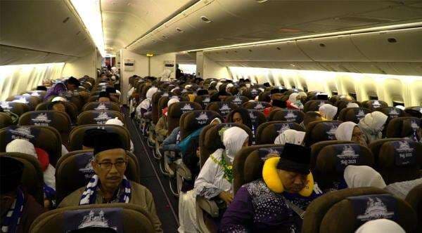 Garuda (GIAA) Terbangkan 4.158 Calon Jamaah Haji Fase 1 Keberangkatan Garuda (GIAA) Terbangkan 4.158 Calon Jamaah Haji Fase 1 Keberangkatan