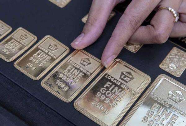 Harga Emas Antam Hari Ini Mandek di Rp1.249.000 per Gram, Berikut Rinciannya Harga Emas Antam Hari Ini Mandek di Rp1.249.000 per Gram, Berikut Rinciannya