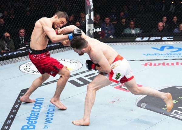 Hari Kekalahan Umar Nurmagomedov yang Mengguncang UFC Hari Kekalahan Umar Nurmagomedov yang Mengguncang UFC