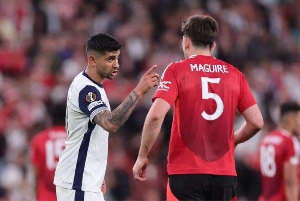 Harry Maguire Ribut dengan Cristian Romero usai MU Gagal Juara Liga Europa Harry Maguire Ribut dengan Cristian Romero usai MU Gagal Juara Liga Europa