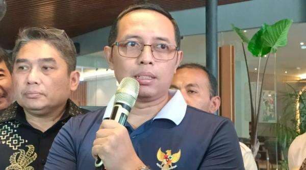 Hasan Nasbi Ngantor Lagi, Tak Jadi Mundur dari Kepala PCO Hasan Nasbi Ngantor Lagi, Tak Jadi Mundur dari Kepala PCO