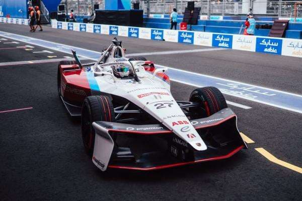 Hasil Kualifikasi Formula E Jakarta 2025: Jake Dennis Rebut Pole Position, Pascal Wehrlein Terseok Hasil Kualifikasi Formula E Jakarta 2025: Jake Dennis Rebut Pole Position, Pascal Wehrlein Terseok