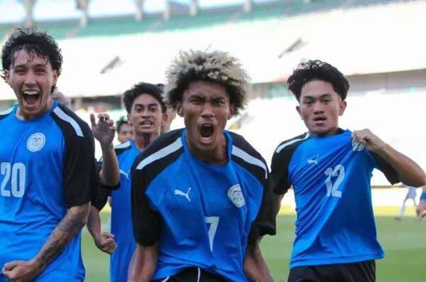 Cerita Riko, Driver Ojol yang Berhasil Menembus IPB University Lewat Jalur Prestasi Cerita Riko, Driver Ojol yang Berhasil Menembus IPB University Lewat Jalur Prestasi