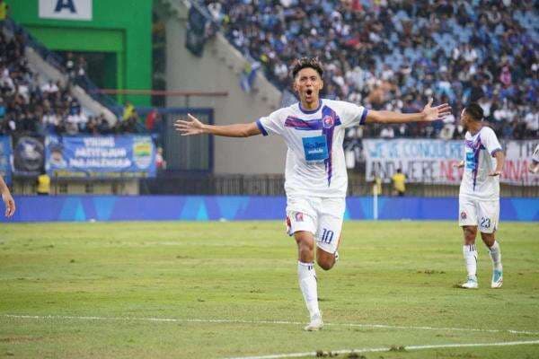 Hasil Persib vs Port 0-2: Awal Buruk Maung Bandung di Piala Presiden 2025 Hasil Persib vs Port 0-2: Awal Buruk Maung Bandung di Piala Presiden 2025