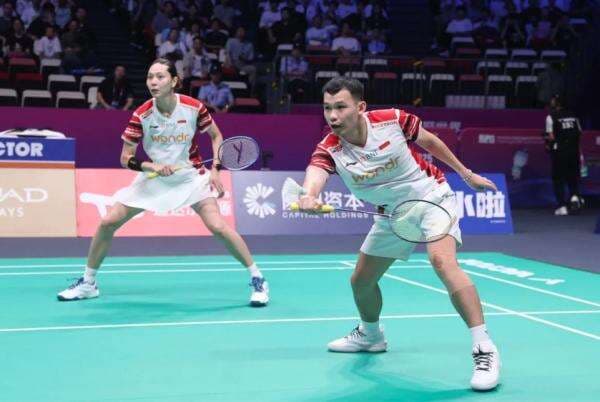 Hasil Piala Sudirman 2025: Rinov/Gloria Keok, Indonesia Tertinggal dari Thailand 0-1 Hasil Piala Sudirman 2025: Rinov/Gloria Keok, Indonesia Tertinggal dari Thailand 0-1