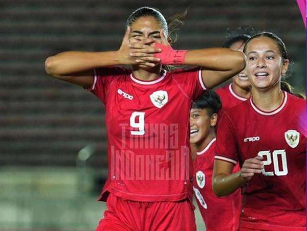 Hasil Timnas Putri Indonesia vs Malaysia di Piala AFF Wanita 2024: Menang 1-0, Garuda Pertiwi Tembus Semifinal! Hasil Timnas Putri Indonesia vs Malaysia di Piala AFF Wanita 2024: Menang 1-0, Garuda Pertiwi Tembus Semifinal!
