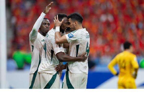 Hasil Imbang Timnas Arab Saudi vs China di Kualifikasi Piala Dunia 2026 Bikin Timnas Indonesia Melesat ke Posisi 2 Klasemen? Hasil Imbang Timnas Arab Saudi vs China di Kualifikasi Piala Dunia 2026 Bikin Timnas Indonesia Melesat ke Posisi 2 Klasemen?