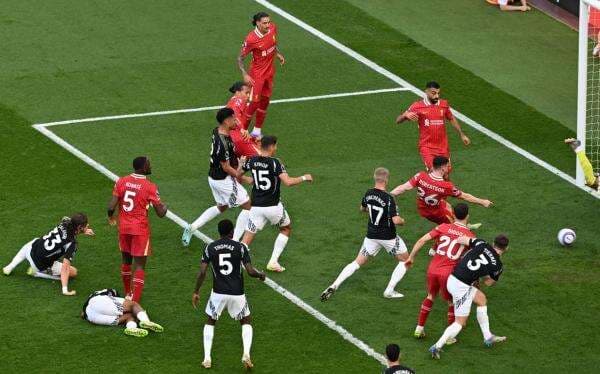 Hasil Liga Inggris 2024-2025 Semalam: Liverpool vs Arsenal 2-2, Manchester United Kalah Lagi Hasil Liga Inggris 2024-2025 Semalam: Liverpool vs Arsenal 2-2, Manchester United Kalah Lagi