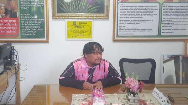 Kesal Dituduh Selingkuhi Riyuka Bunga, Heri Horeh: Nama Baik Saya Dirusak Kesal Dituduh Selingkuhi Riyuka Bunga, Heri Horeh: Nama Baik Saya Dirusak