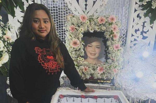 Herlin Siboro Meninggal Dunia, Guru Vokal Maria Simorangkir di Indonesian Idol Herlin Siboro Meninggal Dunia, Guru Vokal Maria Simorangkir di Indonesian Idol