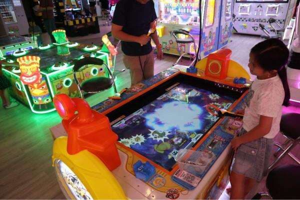 Hiburan di PIK 2 Makin Lengkap, Cow Play Cow Moo Entertainment Hadirkan Flying Cinema Game Hiburan di PIK 2 Makin Lengkap, Cow Play Cow Moo Entertainment Hadirkan Flying Cinema Game