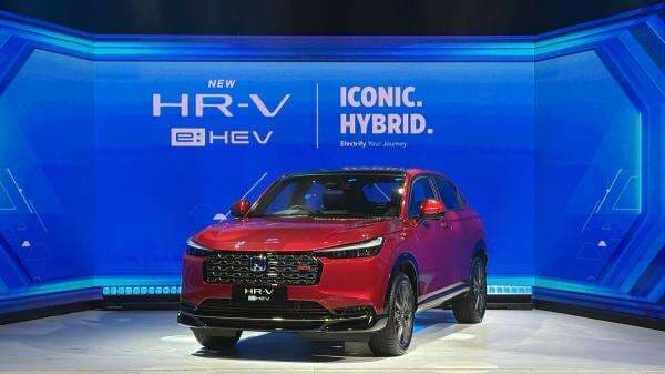 Honda HR-V Hybrid Resmi Diluncurkan di Indonesia, Harga Mulai Rp449 Juta Honda HR-V Hybrid Resmi Diluncurkan di Indonesia, Harga Mulai Rp449 Juta