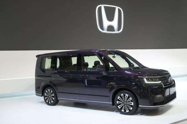 Mobil Honda Step WGN Hybrid Tak Kunjung Mengaspal di Indonesia, Ini Alasannya Mobil Honda Step WGN Hybrid Tak Kunjung Mengaspal di Indonesia, Ini Alasannya