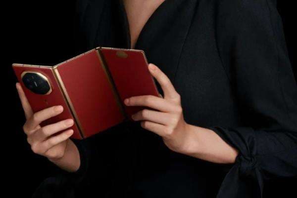 Ponsel Lipat Tiga Pertama, Huawei Mate XT Ultimate Design Resmi Diluncurkan, Intip Spesifikasinya Ponsel Lipat Tiga Pertama, Huawei Mate XT Ultimate Design Resmi Diluncurkan, Intip Spesifikasinya