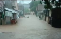 Hujan Lebat, Sejumlah Wilayah di Bandarlampung Dikepung Banjir
