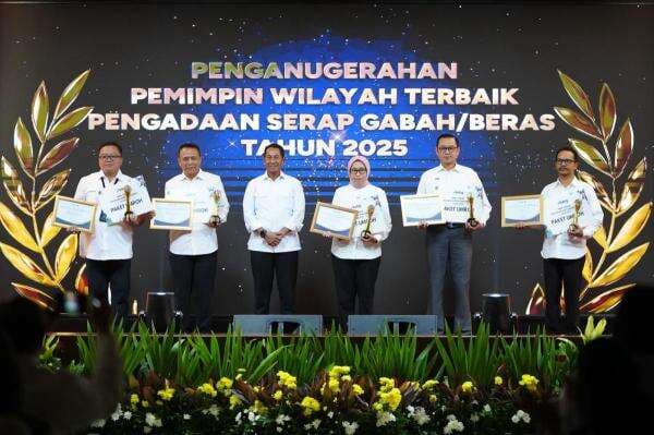 HUT Ke-58 BULOG: Syukuran dan Penghargaan untuk Para Bulogers Indonesia HUT Ke-58 BULOG: Syukuran dan Penghargaan untuk Para Bulogers Indonesia