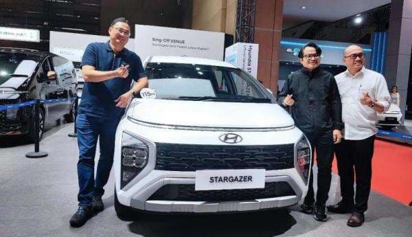Hyundai Stargazer Essential Tech Melantai di IIMS 2025, Bisa Pantau Mobil dari Jarak Jauh Hyundai Stargazer Essential Tech Melantai di IIMS 2025, Bisa Pantau Mobil dari Jarak Jauh