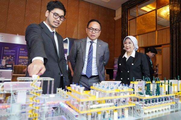 Intip Peluang Indonesia Jadi Pemain Utama Industri Baterai Dunia Intip Peluang Indonesia Jadi Pemain Utama Industri Baterai Dunia