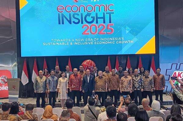 IDX Channel Economic Insight 2025: Eksplorasi Strategi Pertumbuhan Ekonomi Berkelanjutan IDX Channel Economic Insight 2025: Eksplorasi Strategi Pertumbuhan Ekonomi Berkelanjutan