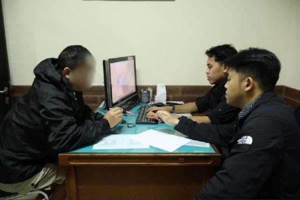 Imigrasi Tangkap Warga China Terduga Pelaku Penipuan Rp28,5 Miliar di Bali Imigrasi Tangkap Warga China Terduga Pelaku Penipuan Rp28,5 Miliar di Bali