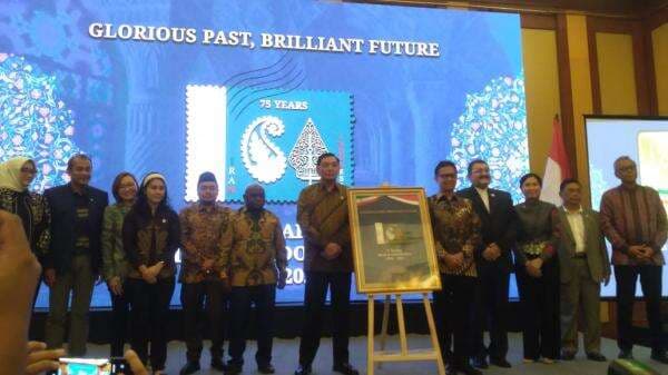 Rayakan 75 Tahun Hubungan Diplomatik, Indonesia-Iran Terbitkan Prangko Unik yang Simbolis Rayakan 75 Tahun Hubungan Diplomatik, Indonesia-Iran Terbitkan Prangko Unik yang Simbolis
