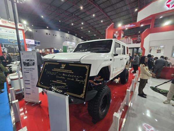 Industri Pertahanan Indonesia Punya Jagoan Baru: Rantis Listrik Senyap Pandu EV yang Siap Jaga NKRI Industri Pertahanan Indonesia Punya Jagoan Baru: Rantis Listrik Senyap Pandu EV yang Siap Jaga NKRI