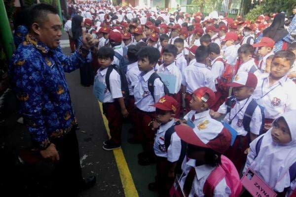 Ini Persyaratan Prapendaftaran SPMB Jakarta 2025 dan Ikuti Langkah Mudahnya Ini Persyaratan Prapendaftaran SPMB Jakarta 2025 dan Ikuti Langkah Mudahnya