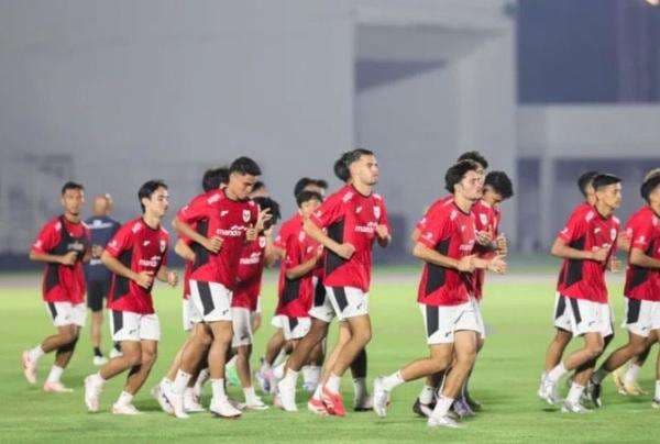 Ini Syarat Gerald Vanenburg untuk Pemain Timnas Indonesia U-23 Jika Ingin Dapat Menit Bermain Ini Syarat Gerald Vanenburg untuk Pemain Timnas Indonesia U-23 Jika Ingin Dapat Menit Bermain