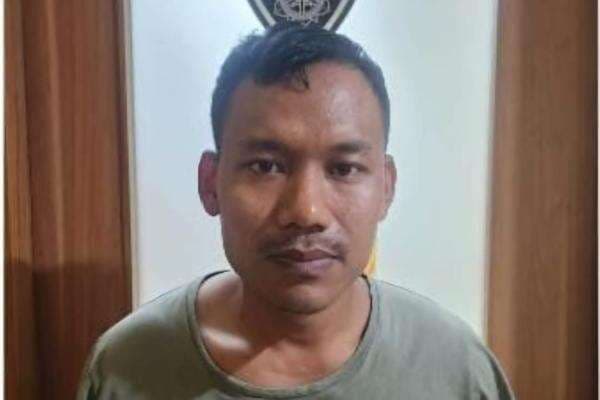 Ini Tampang Pria Cikarang yang Bacok Mantan Kekasih hingga Tangan Putus Ini Tampang Pria Cikarang yang Bacok Mantan Kekasih hingga Tangan Putus