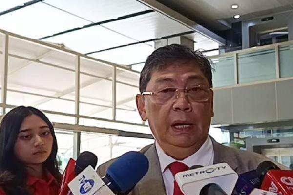 Insiden Ledakan Amunisi di Garut, Komisi I DPR Bakal Panggil Panglima hingga Danrem Insiden Ledakan Amunisi di Garut, Komisi I DPR Bakal Panggil Panglima hingga Danrem