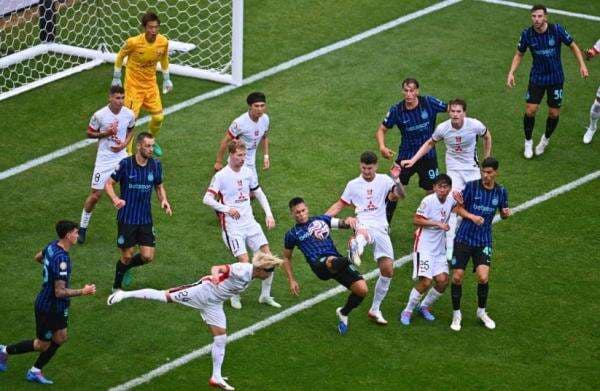 Comeback Gila Inter Milan atas Urawa Reds! I Nerazzurri Menang Berkat Gol Menit Kritis Comeback Gila Inter Milan atas Urawa Reds! I Nerazzurri Menang Berkat Gol Menit Kritis