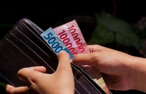 Intip Bocoran Kenaikan UMP 2025 Intip Bocoran Kenaikan UMP 2025