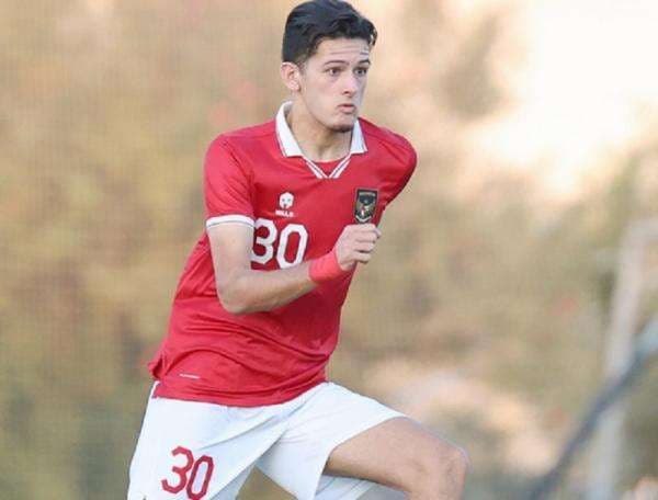 Intip Gaji Justin Hubner 'Preman' di Timnas Indonesia Intip Gaji Justin Hubner 'Preman' di Timnas Indonesia