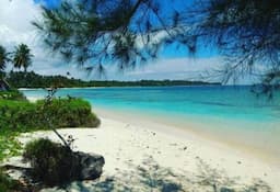 Intip Keindahan Pulau Mentawai, Destinasi Liburan Anthony Kiedis dan Stella Maxwell
