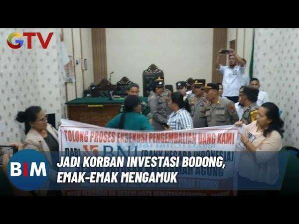 Emak-Emak Mengamuk! Mediasi Kasus Investasi Bodong di Pematang Siantar Ricuh Emak-Emak Mengamuk! Mediasi Kasus Investasi Bodong di Pematang Siantar Ricuh