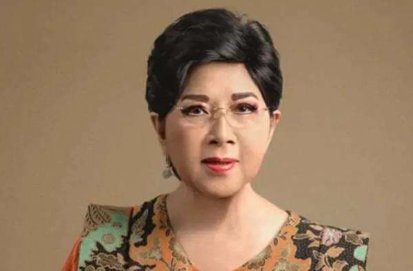 Irfan Hakim Ungkap Pesan Terakhir Titiek Puspa sebelum Meninggal Dunia Irfan Hakim Ungkap Pesan Terakhir Titiek Puspa sebelum Meninggal Dunia