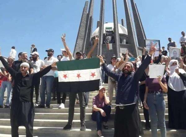 Usai Berperang karena Druze, Israel dan Suriah Sepakat untuk Gencatan Senjata Usai Berperang karena Druze, Israel dan Suriah Sepakat untuk Gencatan Senjata